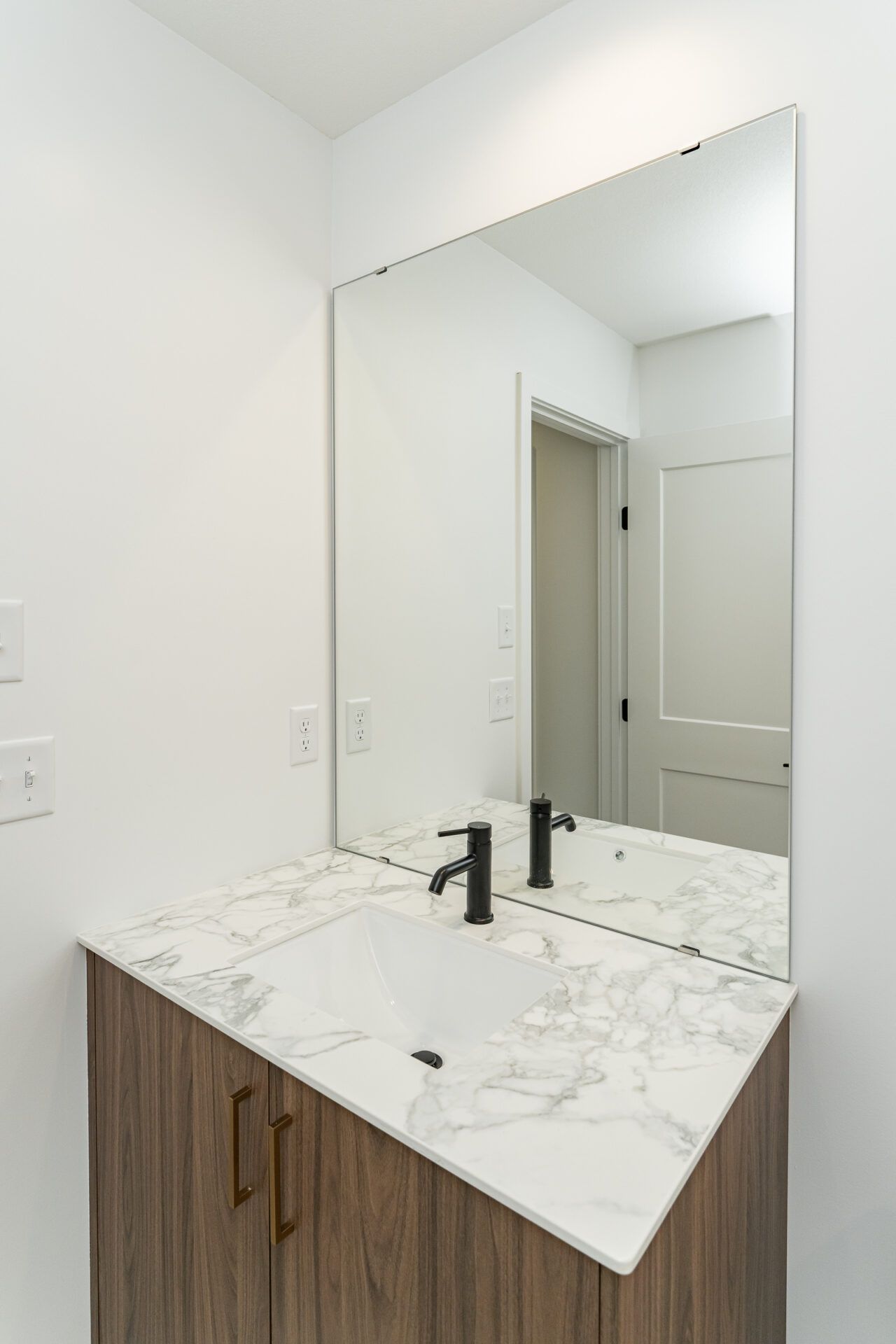 Plan Unknown - The Village Townhomes: Rochester, Minnesota - R Fleming Construction