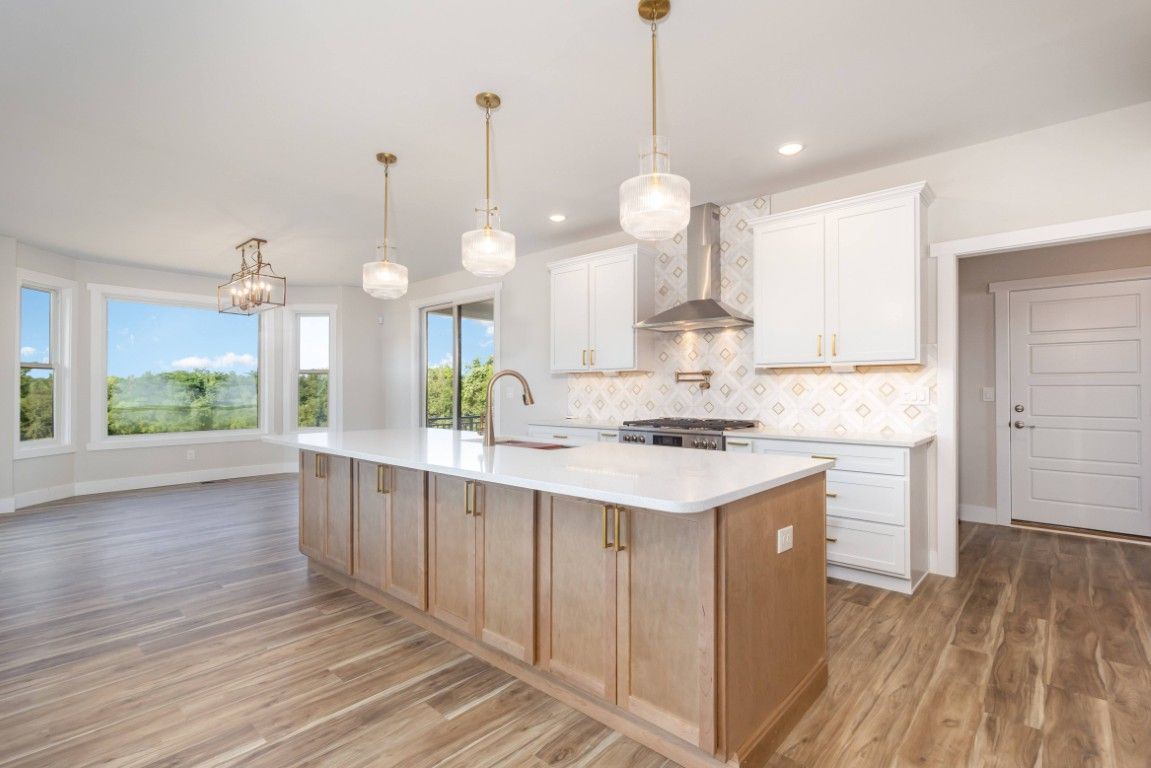 casa en The Bold Company por The Bold Company