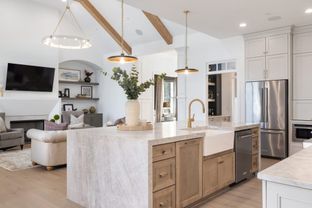 Model Home Now - Pasadena: Brentwood, Tennessee - Turnberry Homes