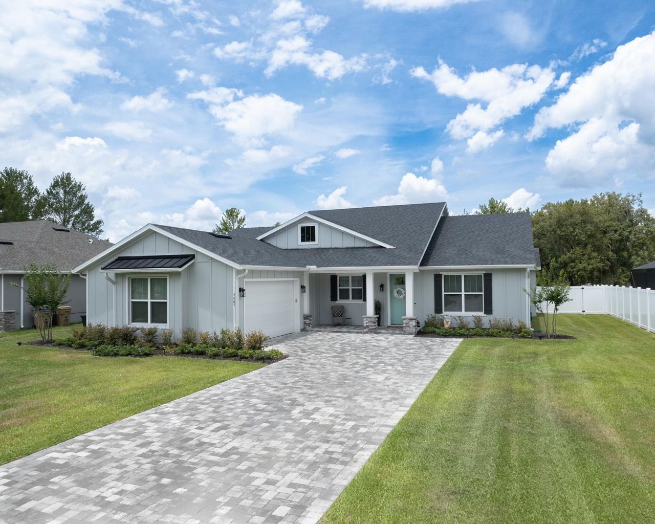 casa en Snow Construction por Snow Construction