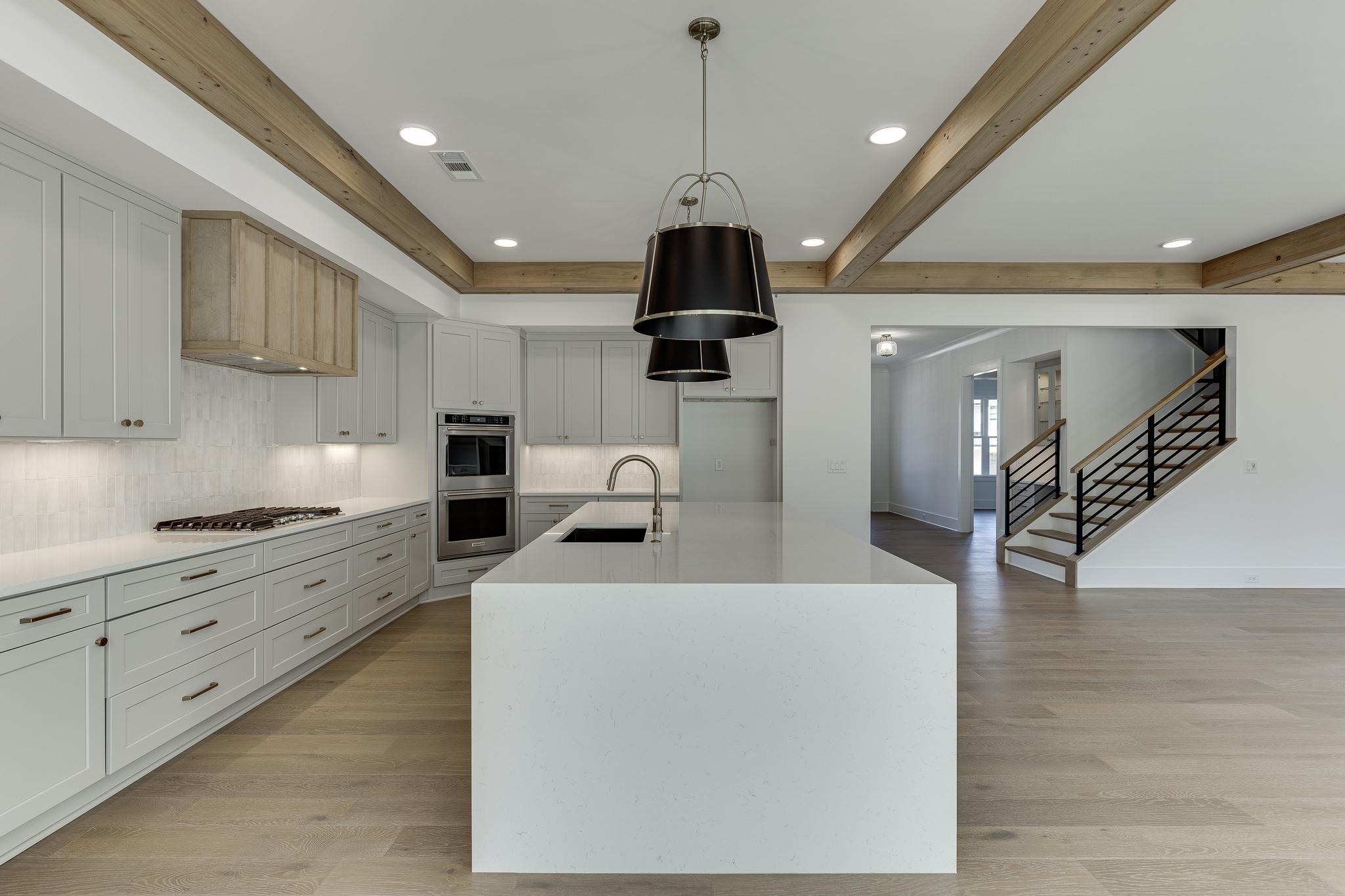 The Oaks At Belmont por Nash Properties, Inc. en Atlanta Georgia