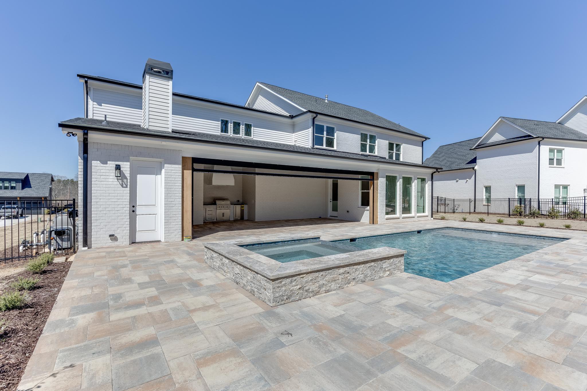 The Oaksbelmont por Nash Properties, Inc. en Atlanta Georgia