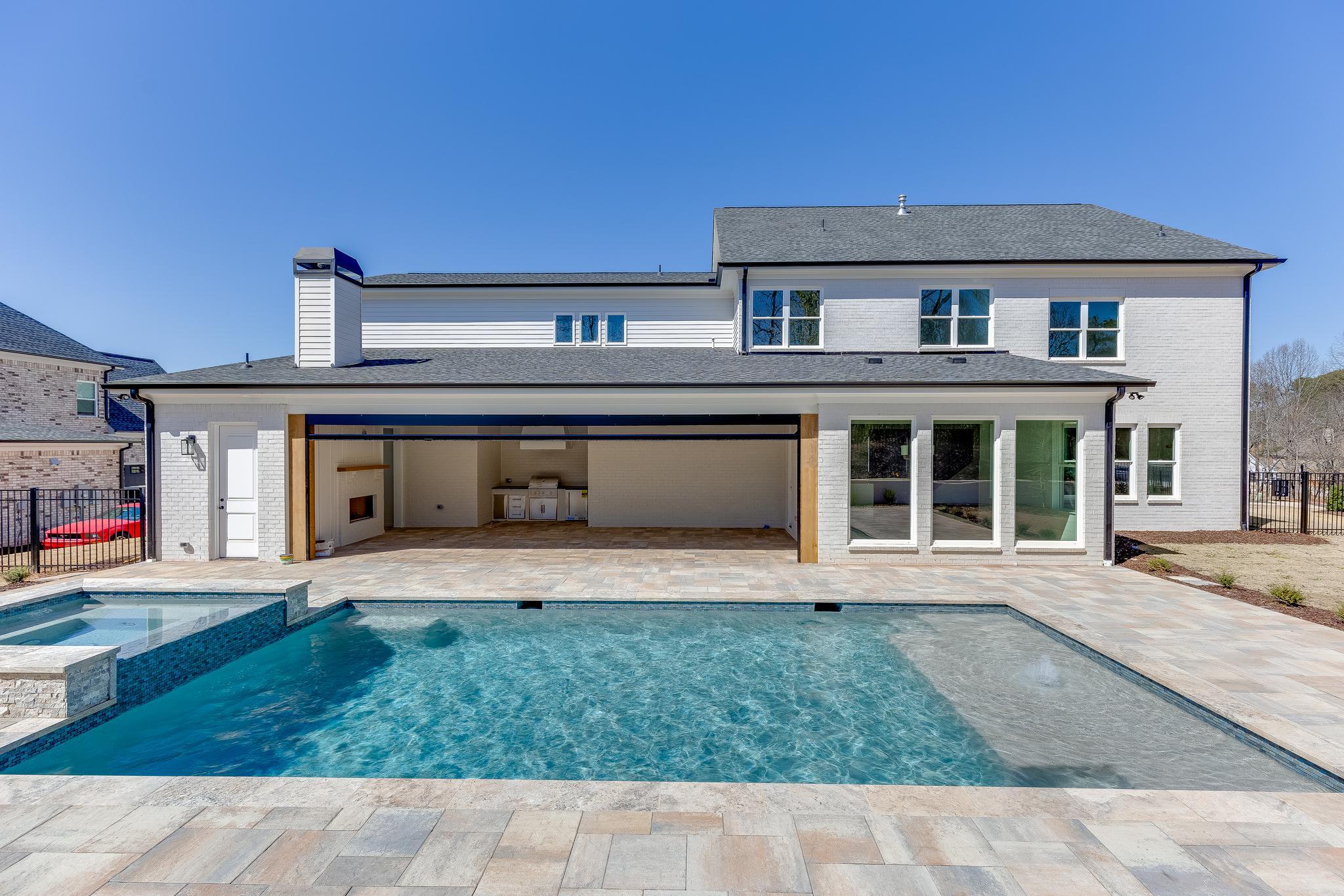 Meadowlanier por Nash Properties, Inc. en Atlanta Georgia