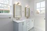 casa en Front Light Building Company por Front Light Building Company