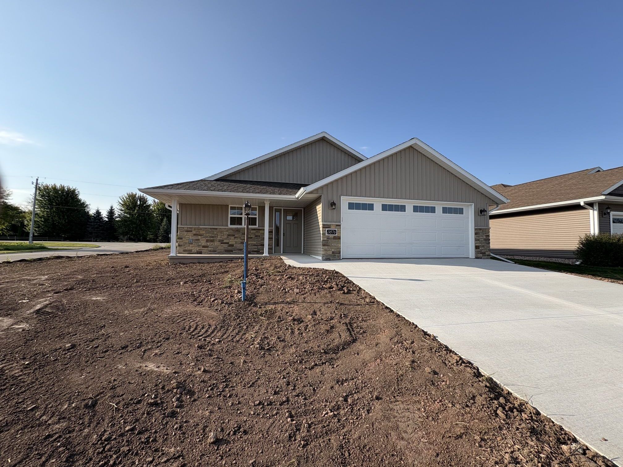 casa en Province Builders & Realty Inc por Province Builders & Realty Inc