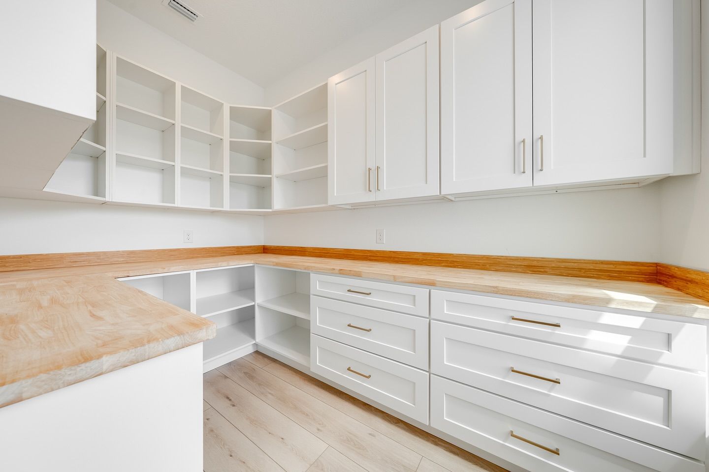 casa en Snow Construction por Snow Construction