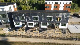 Enclave At Mariemont por Cristo Homes en Cincinnati Ohio