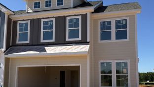 Spring Creek por Cornerstone Homes en Charlottesville Virginia