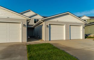 Plan Unknown - The Village Townhomes: Rochester, Minnesota - R Fleming Construction