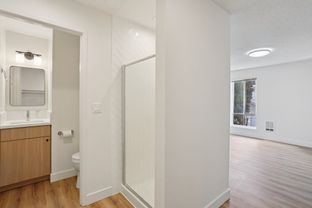 Olympic West Apartments Sealevel Properties por Sealevel Properties en Seattle-Bellevue Washington