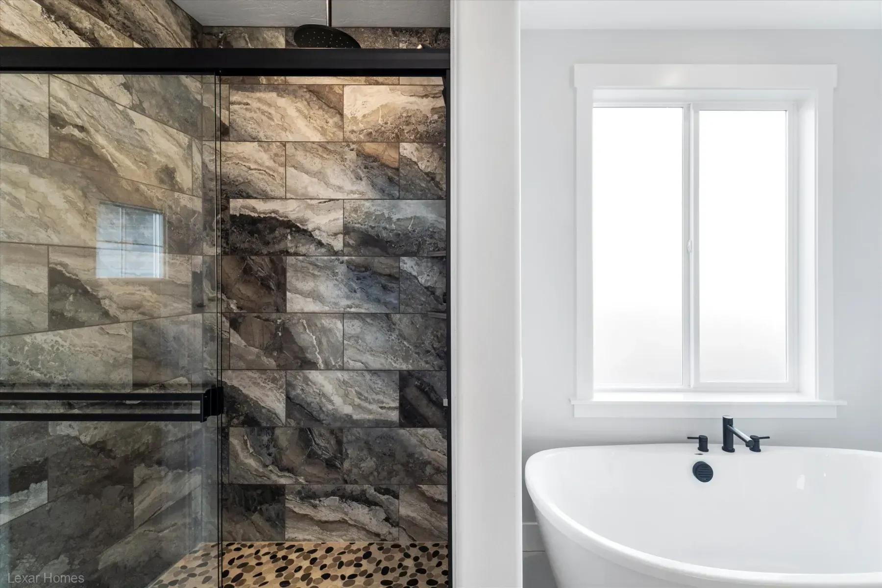 casa en Lexar Homes por Lexar Homes