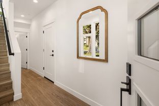 Ashworth por Ashworth en Seattle-Bellevue Washington