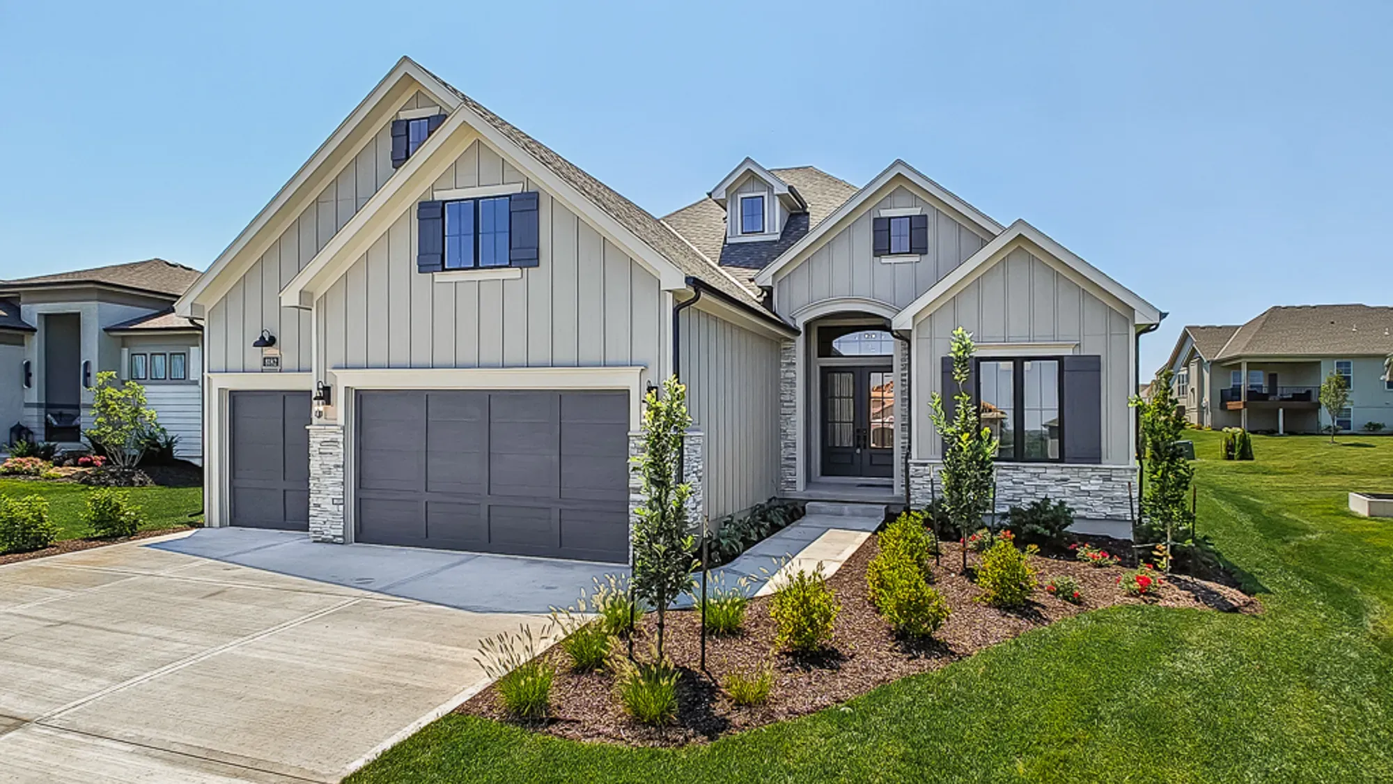 casa en Bristol Highlands Manors por Don Julian Builders