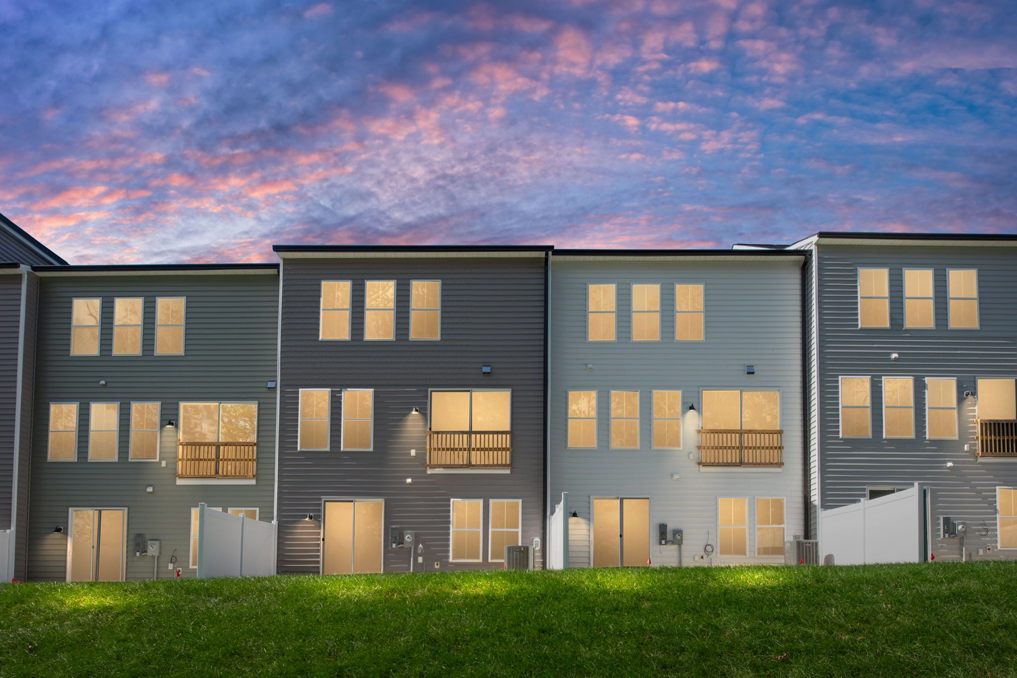 casa en Kinsley Estates por Hour Homes Inc