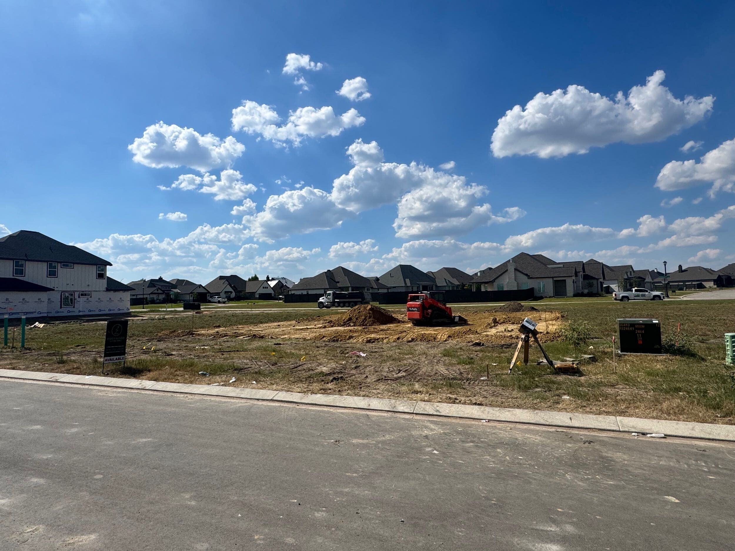 Plan Unknown - Oakmont: Bryan, Texas - Ridgewood Custom Homes