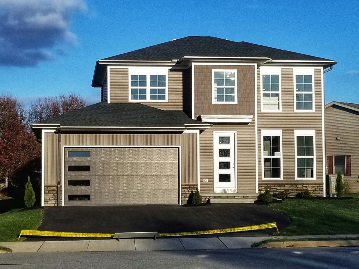 casa en Bender Builders por Bender Builders