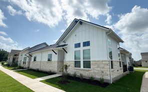 136 Stewart Drive (Lindale Side A)