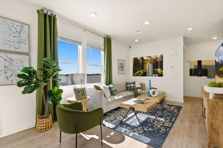 504-Lindon Model-Living Room View 1