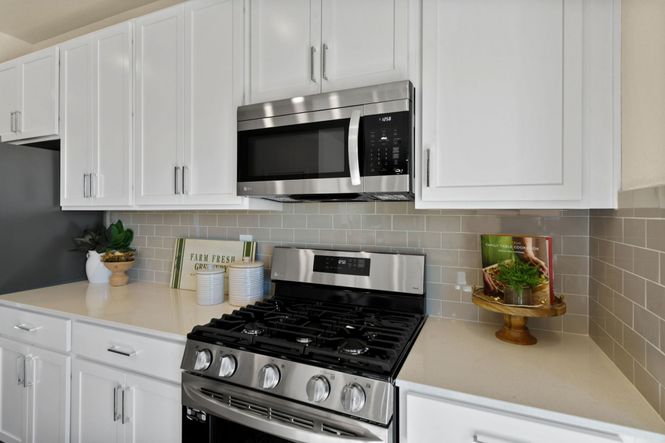 Lindon-Kitchen View 3