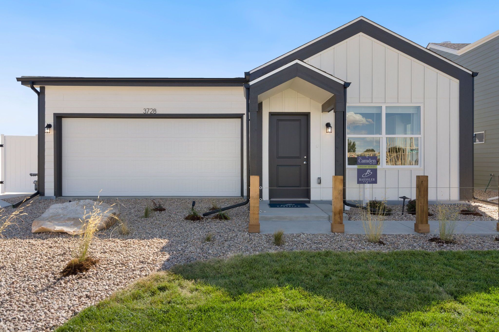 511 Camden-3728 Lake Clark St Model Exterior