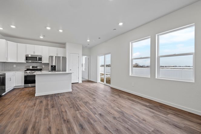 501-Del Norte-Living Room and Kitchen View 1