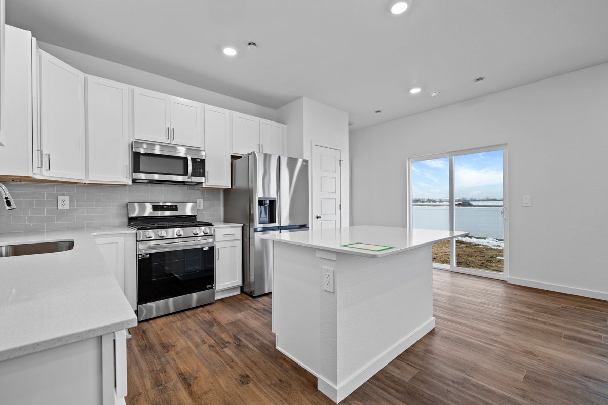 501-Del Norte-Kitchen View 2