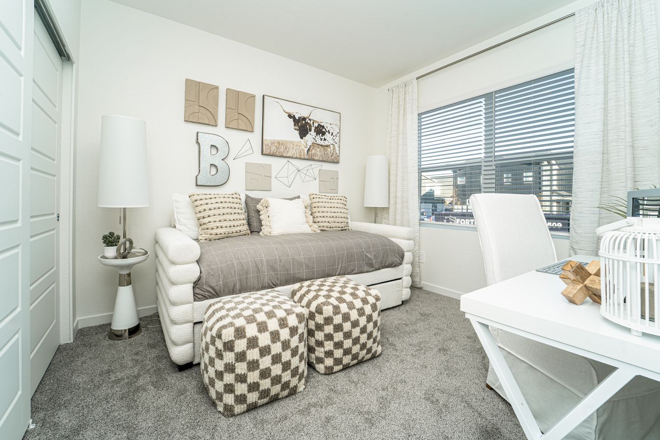 Holly-Model-Bedroom 2