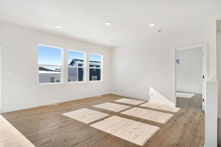 Stratton-Model-Living Room