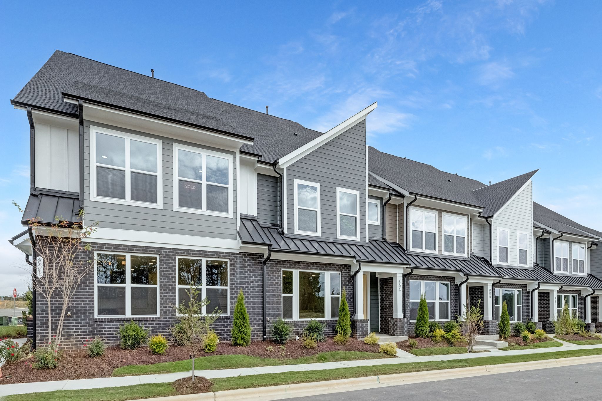 803 Fireship Road (Luna Interior Unit)