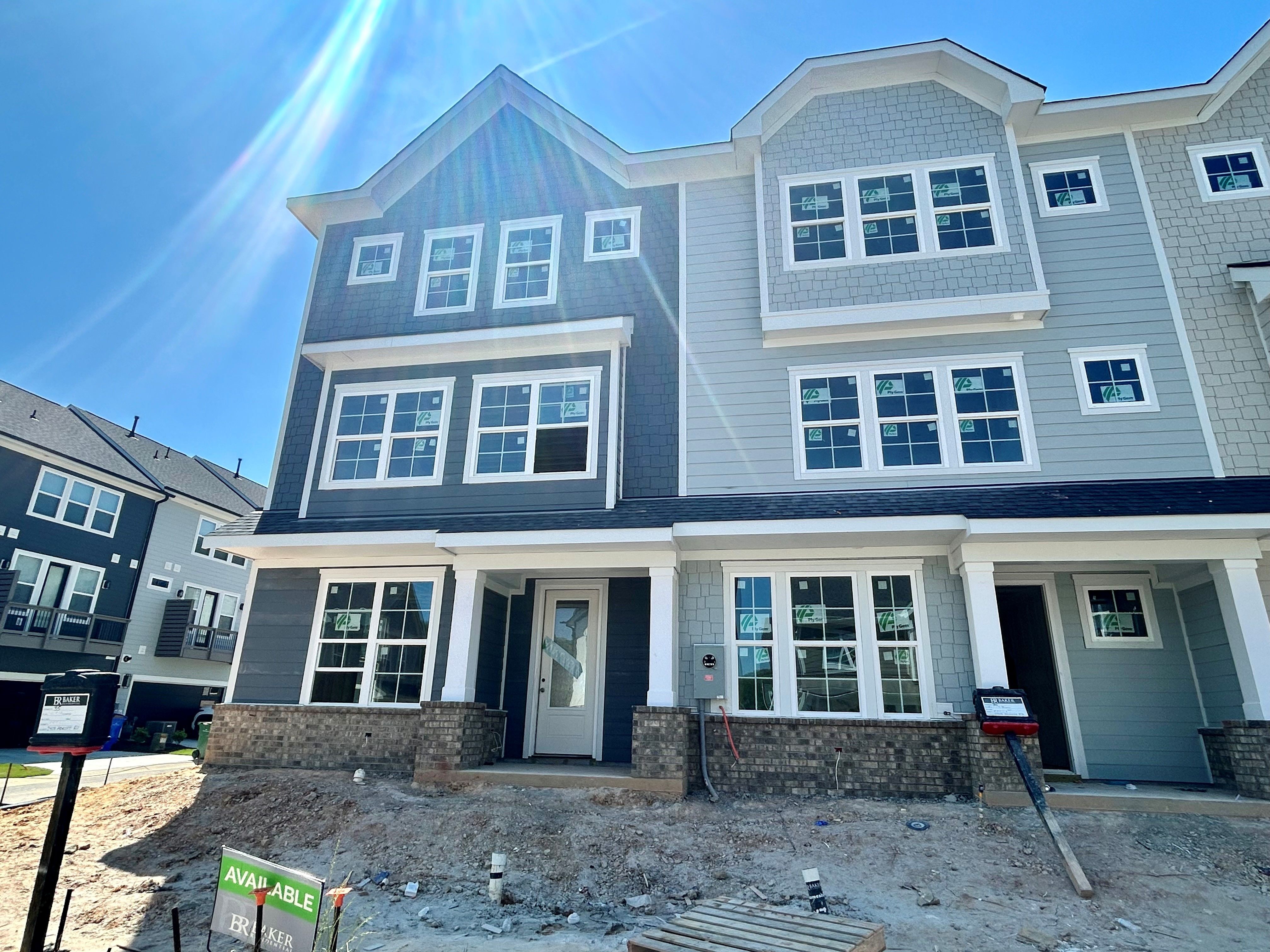 2401 Adrift Road (Atlas End Unit)