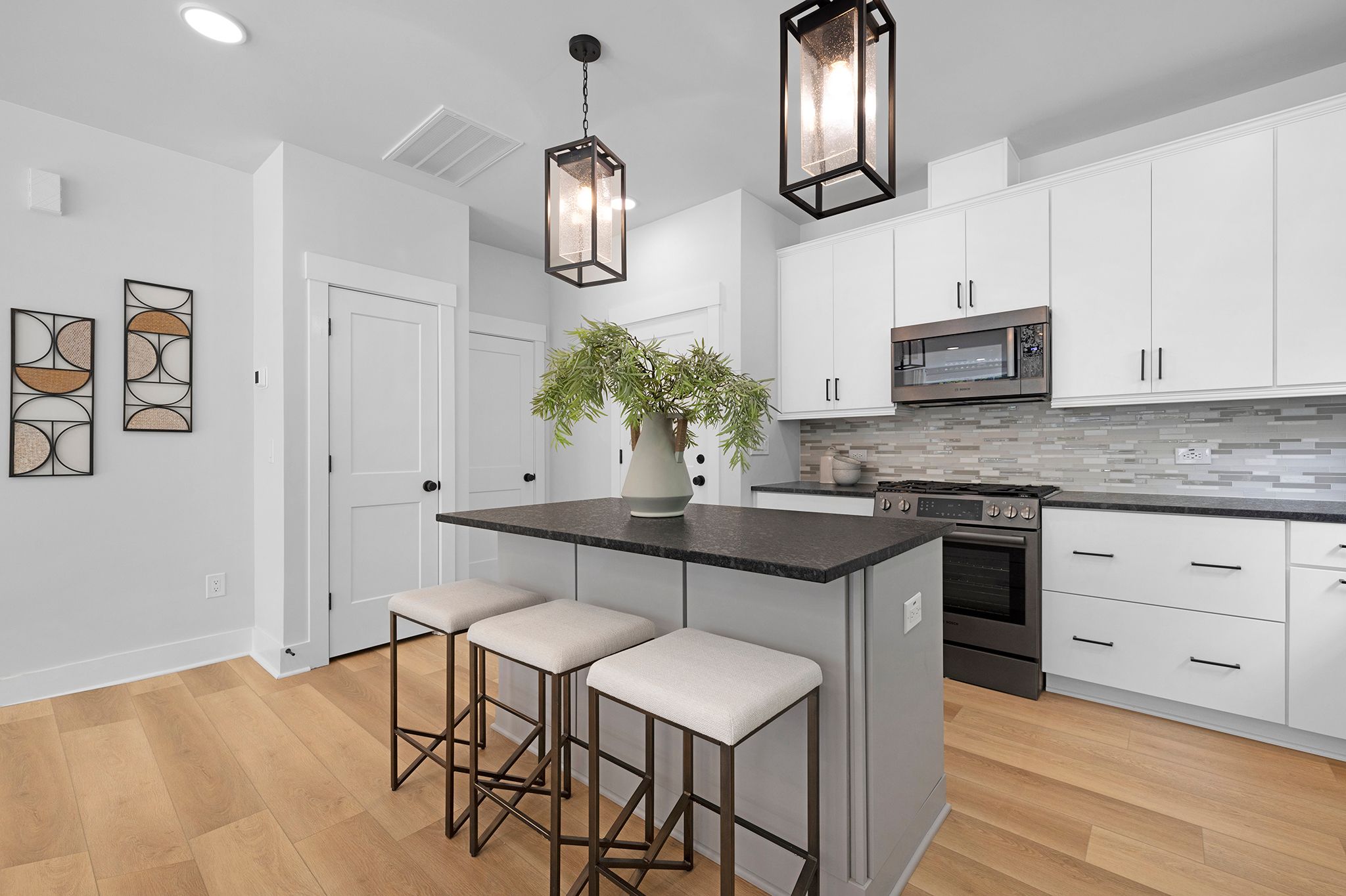 Pomona End Unit - Kitchen
