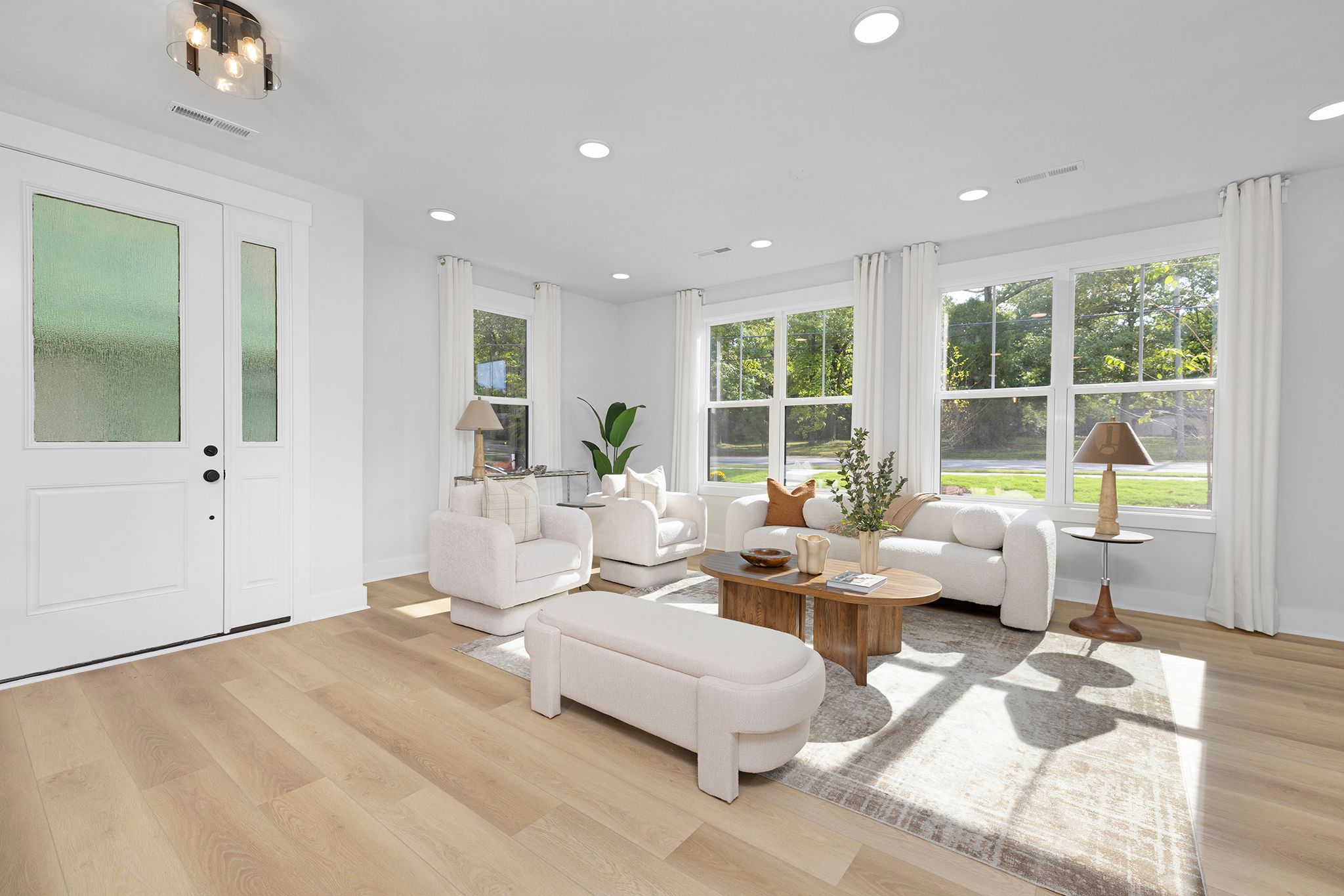 Pomona End Unit - Family Room