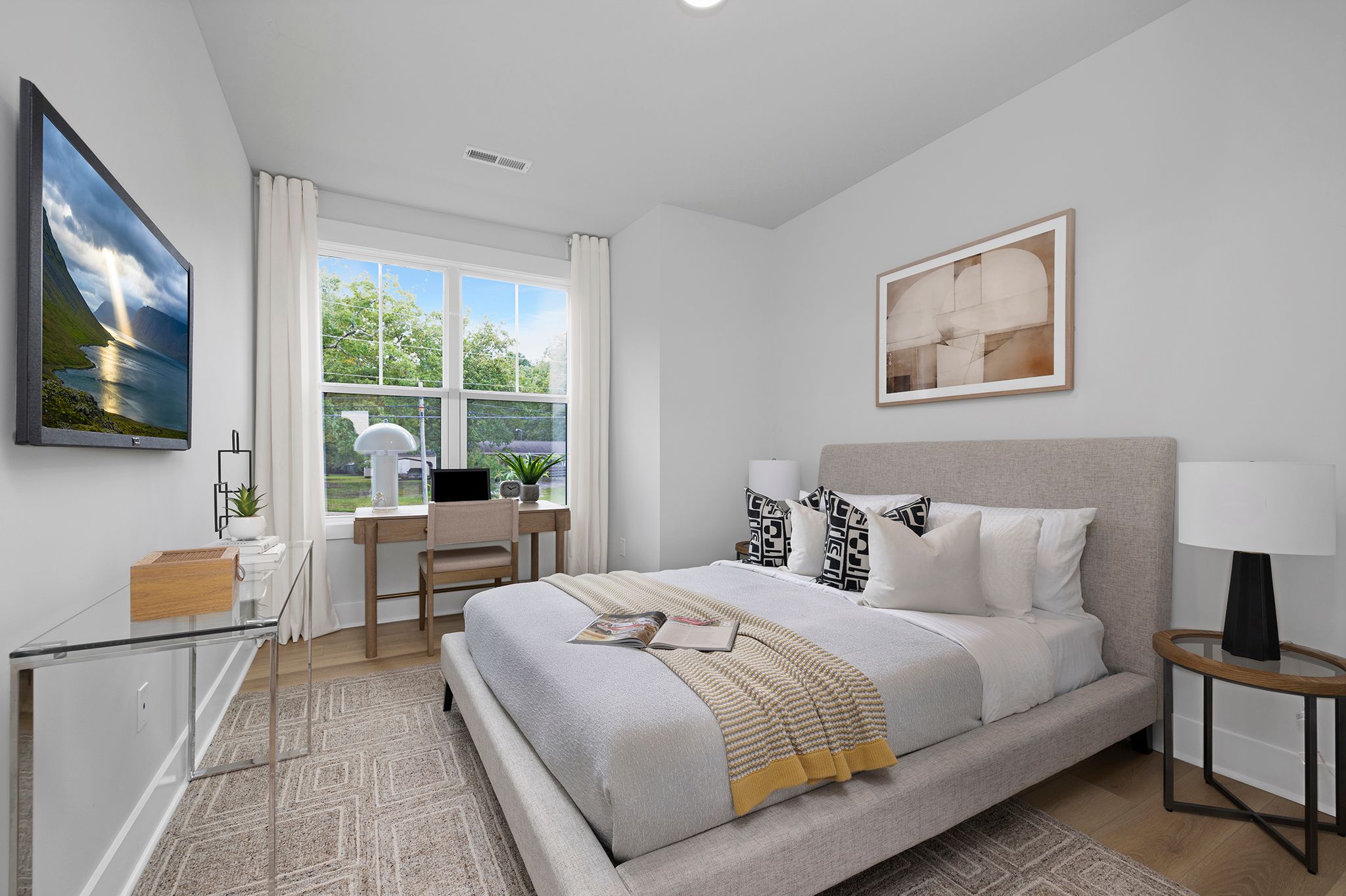 Pomona 2 End Unit - Bed 2