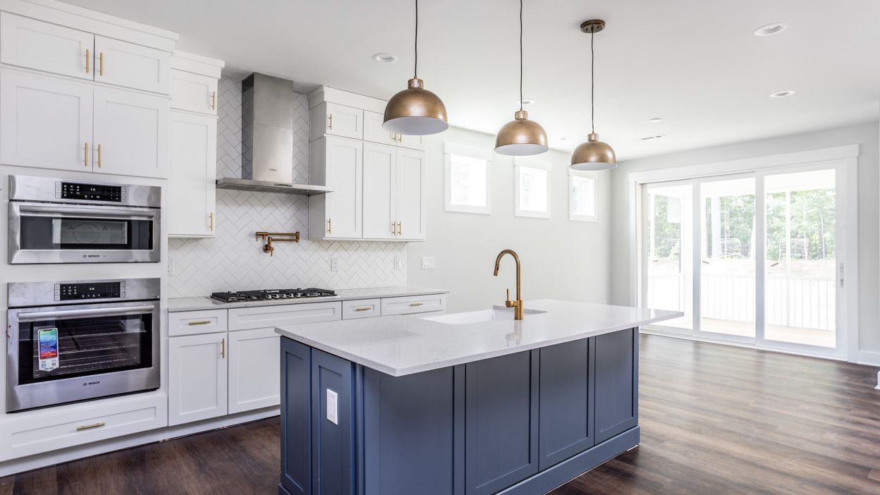 Everly Kitchen