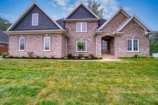 Barrington Custom Homes por Barrington Custom Homes en Evansville Indiana
