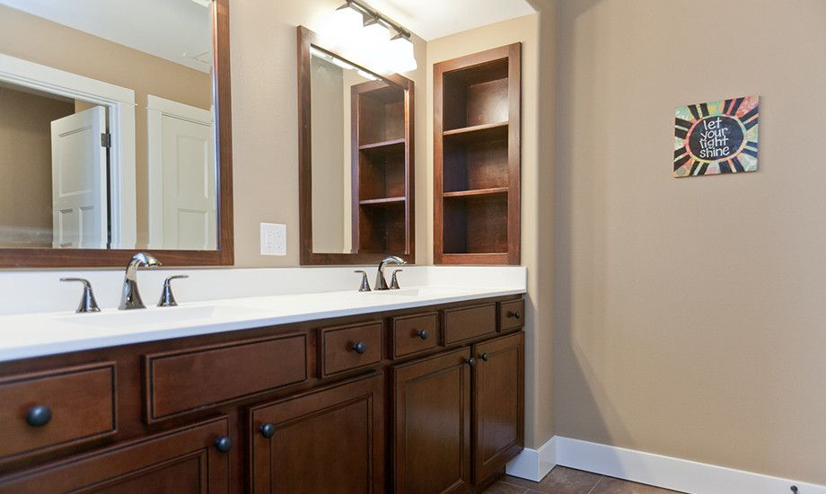 Cedar Ridge Homes - Cedar Rapids, IA