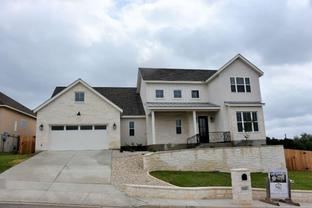 Meyer Brant Custom Homes por Meyer Brant Custom Homes en San Antonio Texas