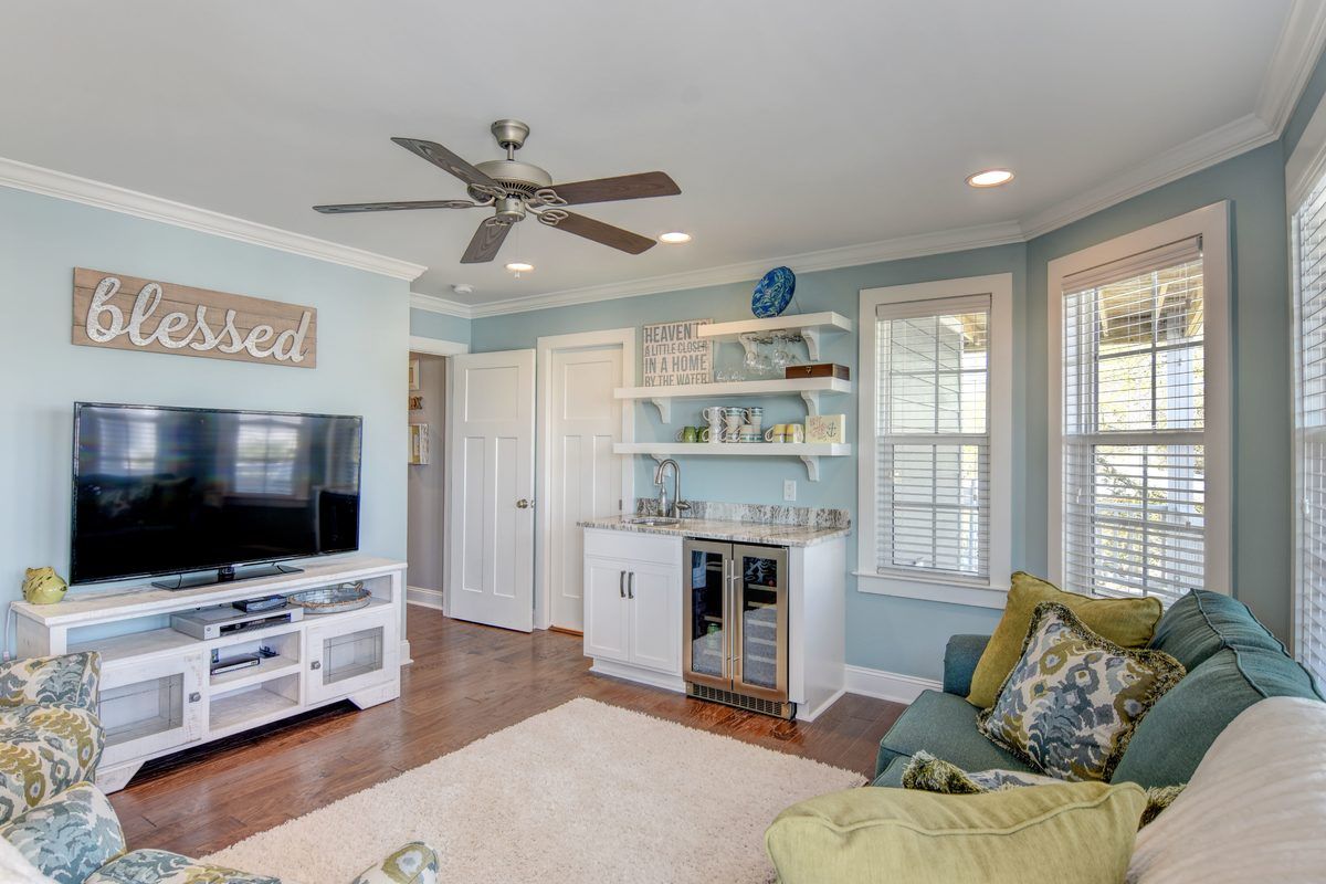 casa en Bass Built Homes por Bass Built Homes