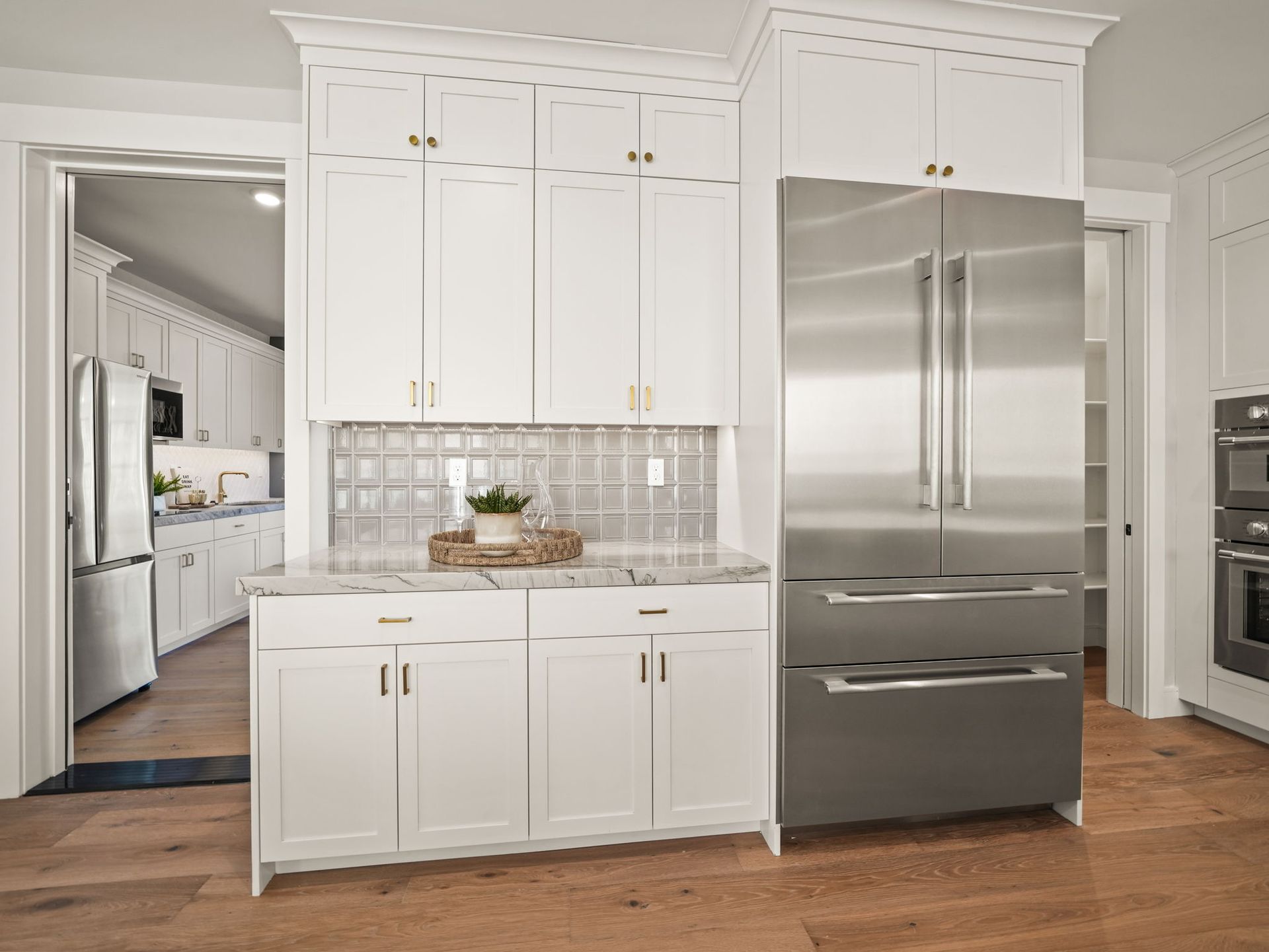 Legacy model home