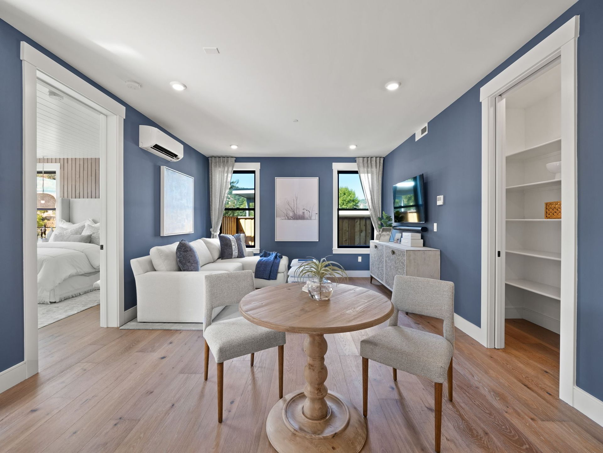 Legacy model home