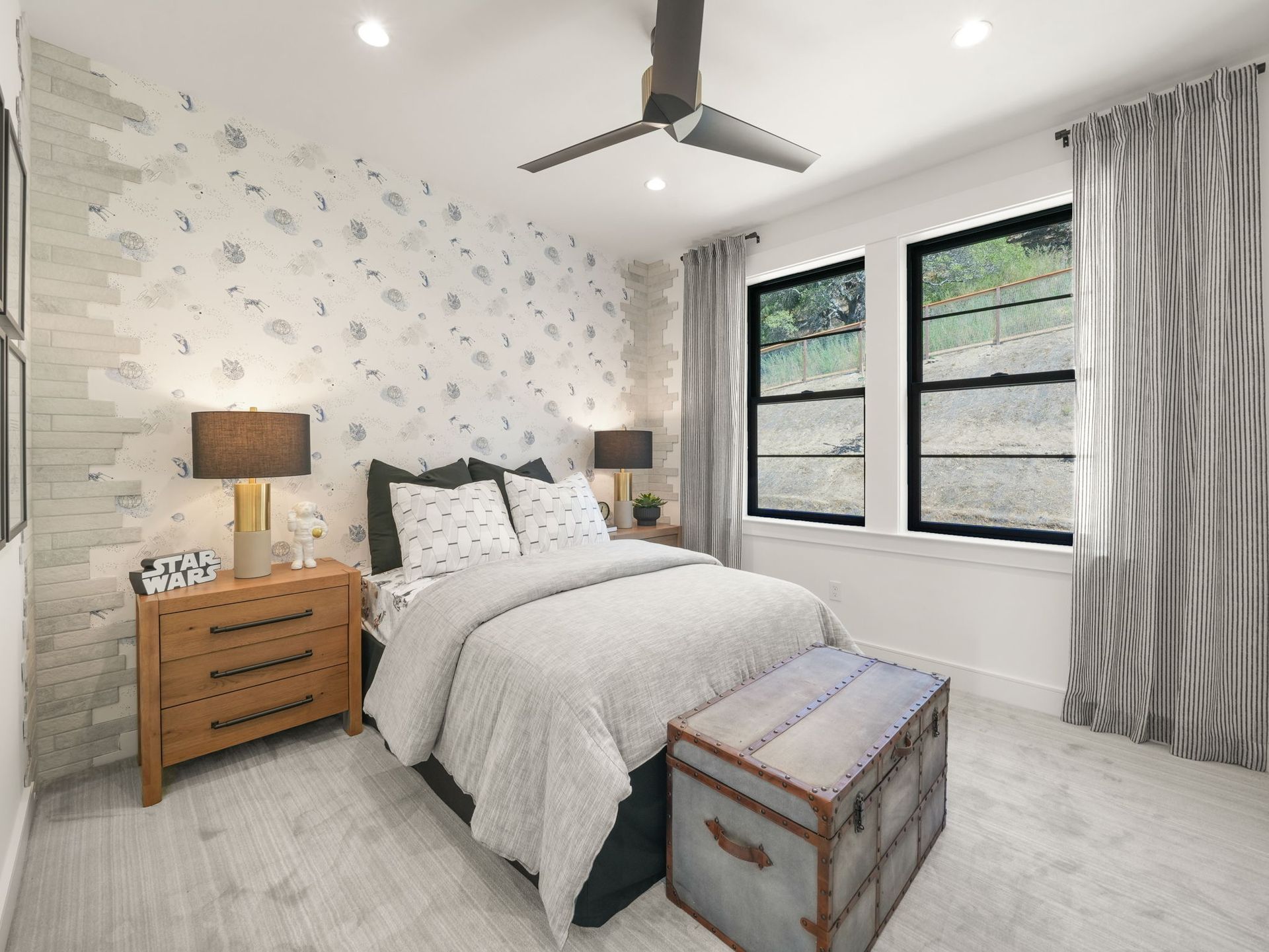 Legacy model home