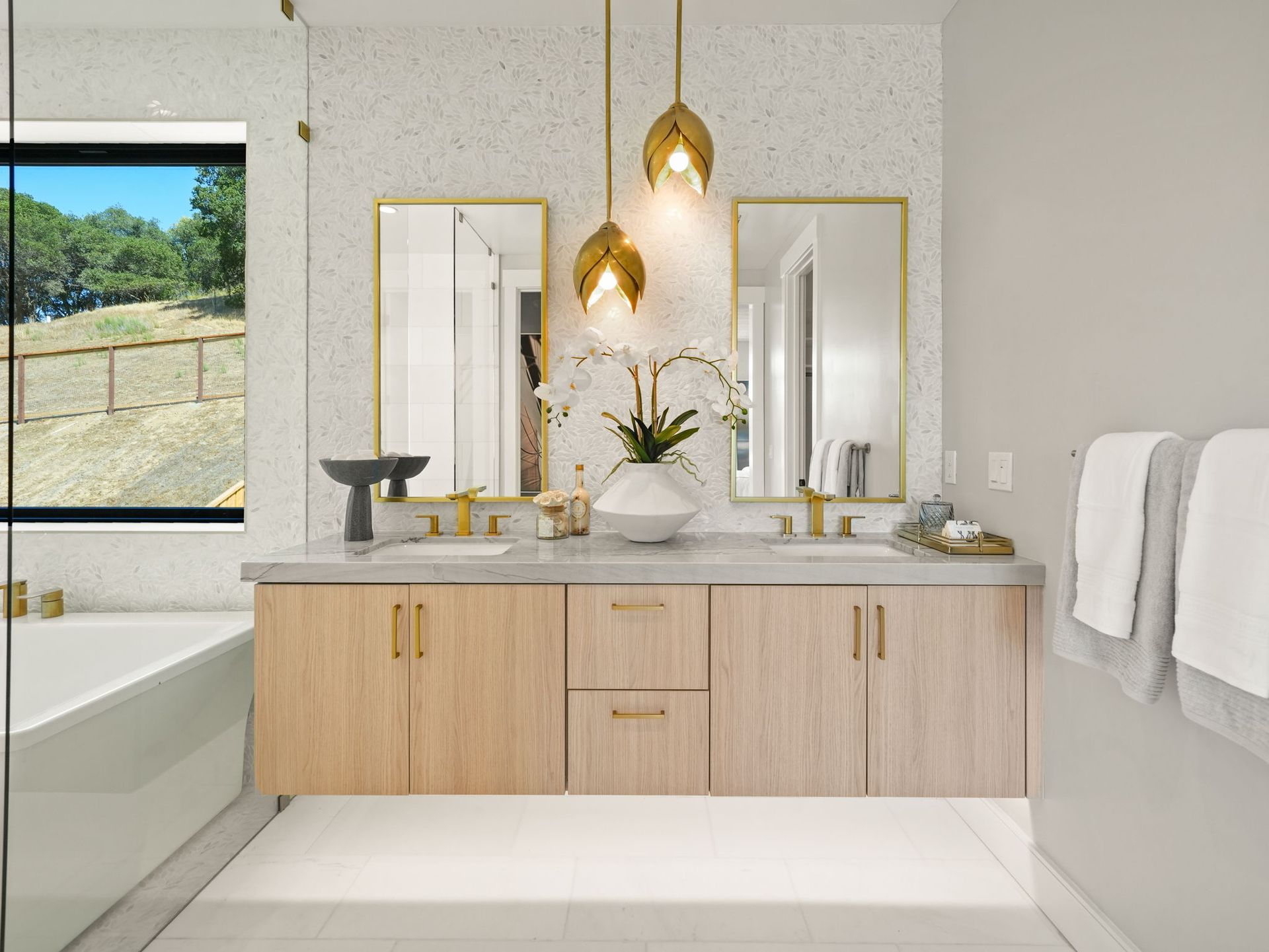Legacy model home