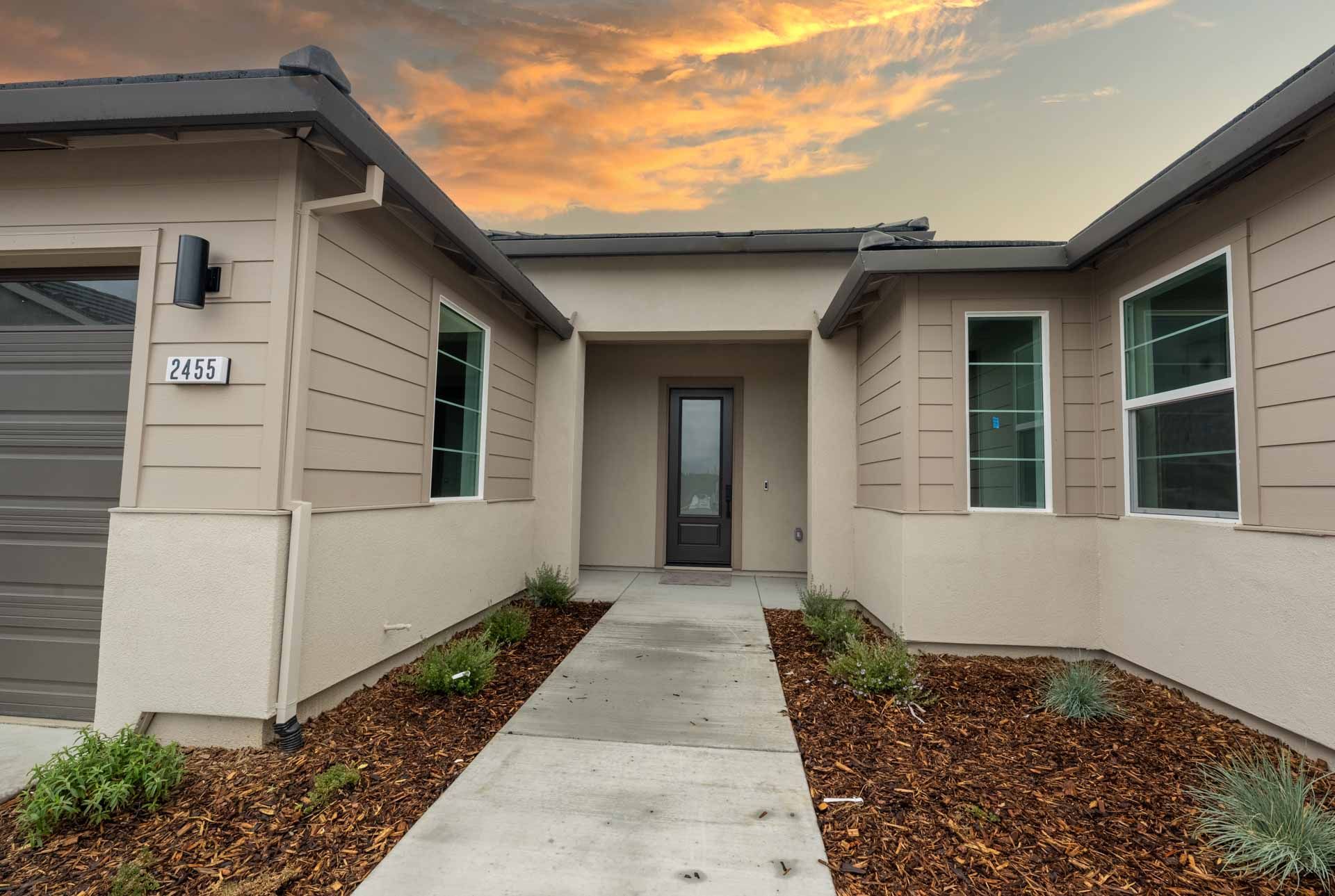 2427 Briar Meadow Circle. Auburn, CA 95603