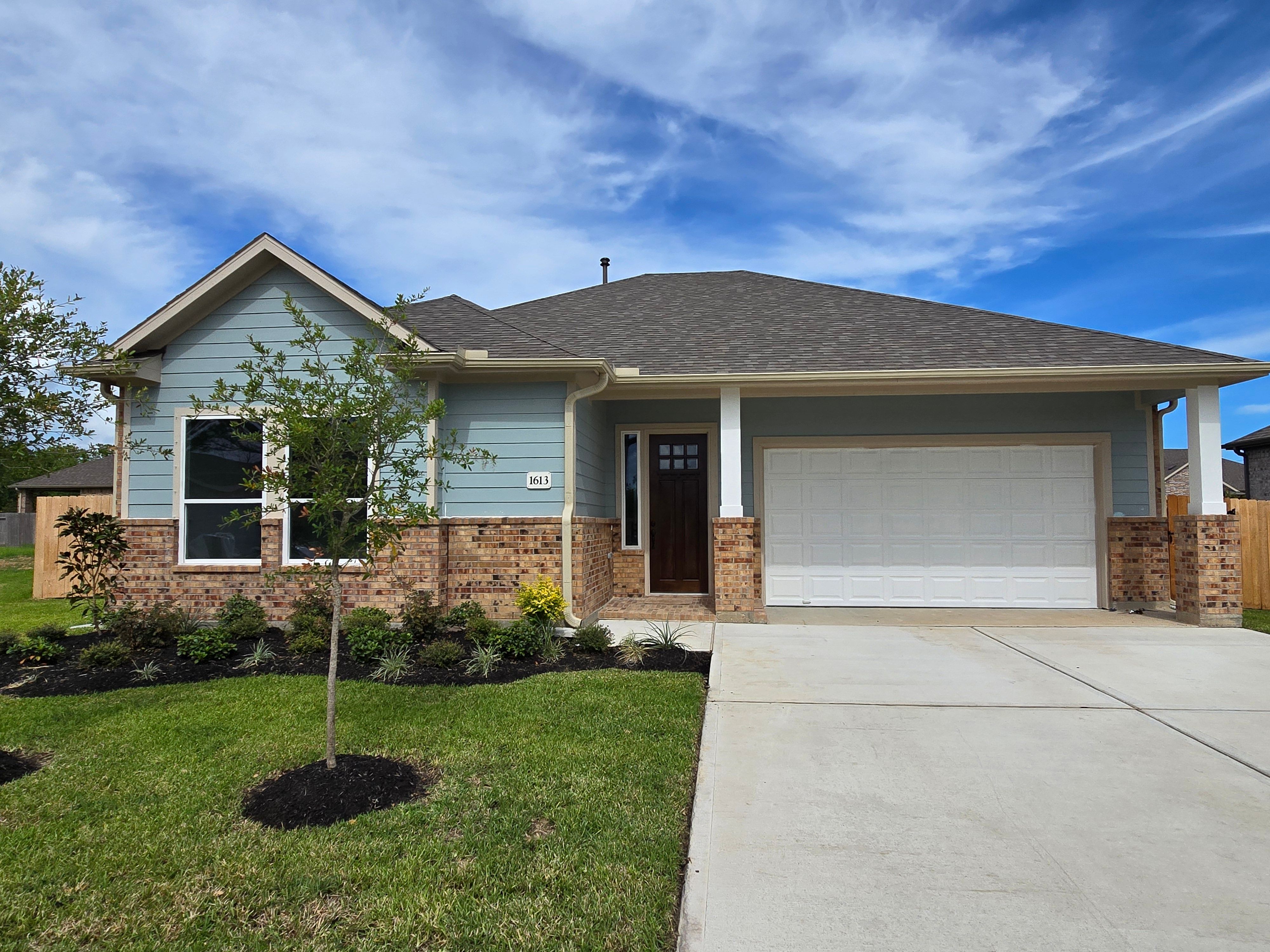 1225 Friendship Trail (Lake Cove 1)