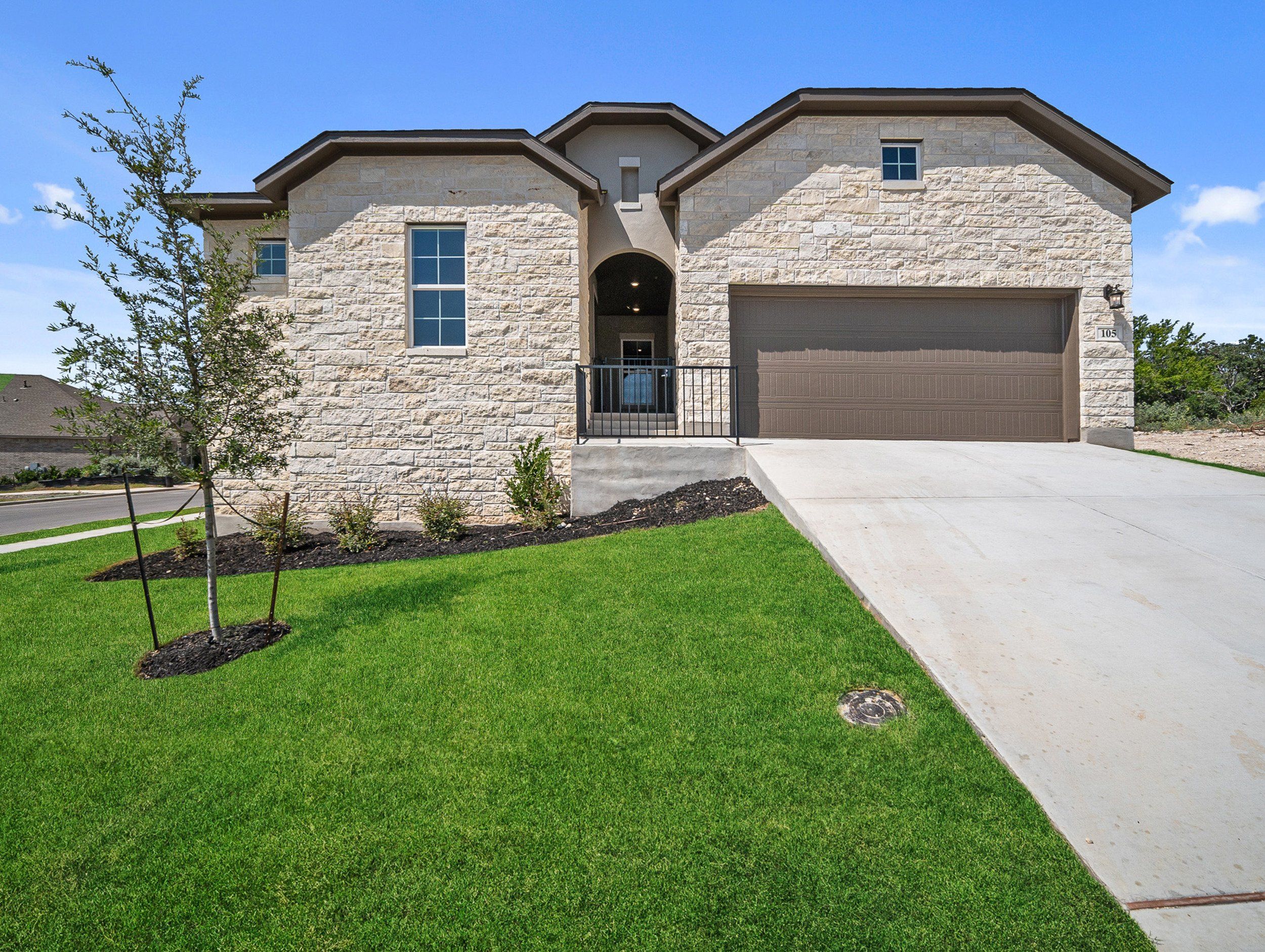Valencia - Cibolo Crossing: Universal City, Texas - Beazer Homes