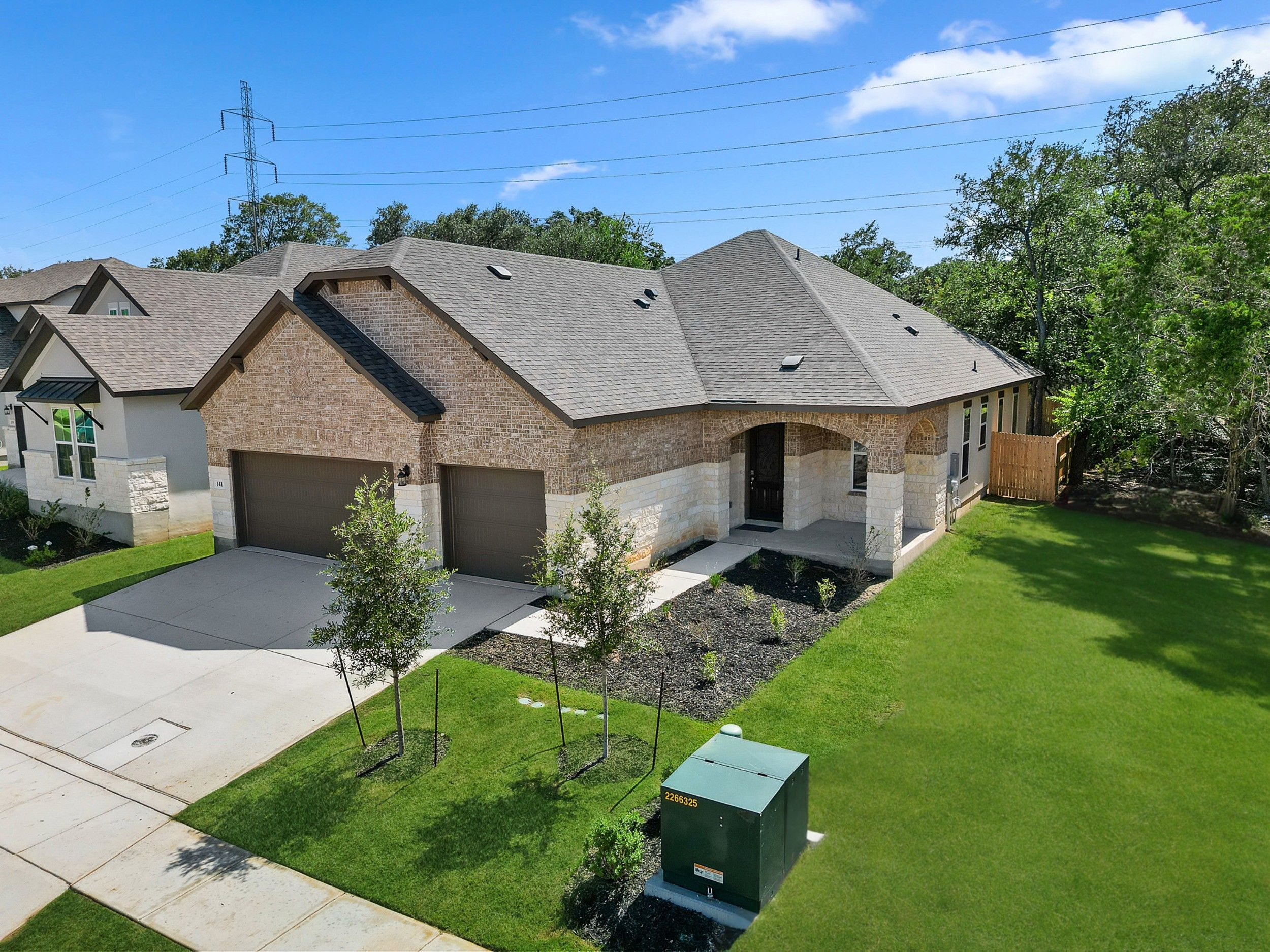 Live Oak - Cibolo Crossing: Universal City, Texas - Beazer Homes