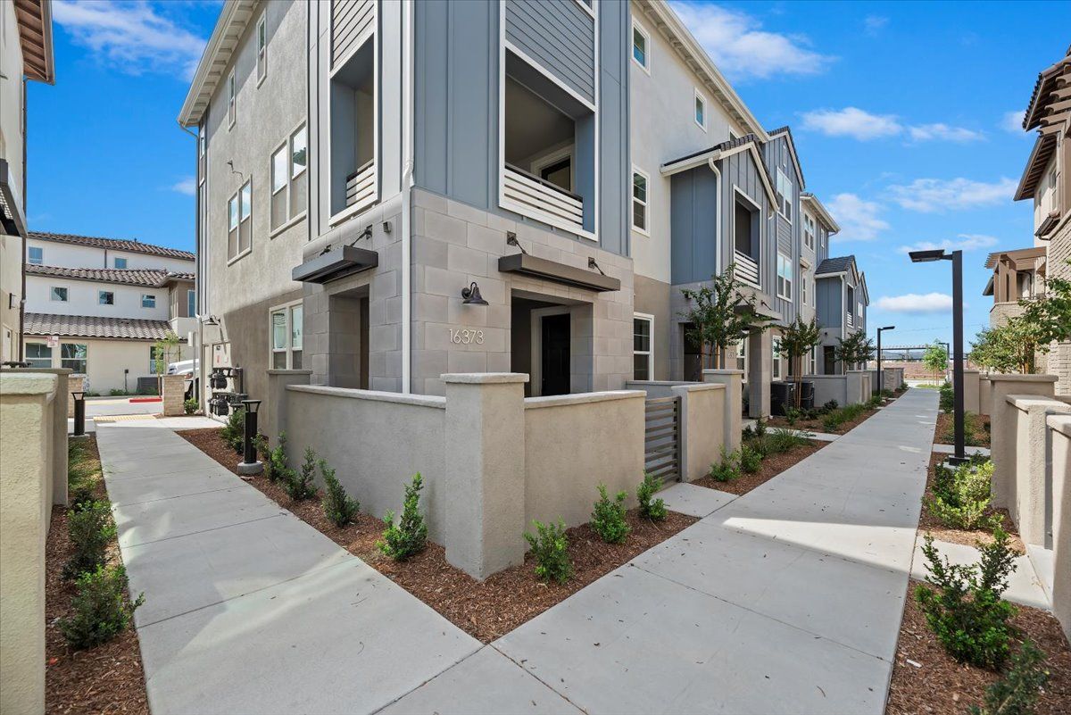 Peony - Zinnia at The Preserve: Chino, California - Beazer Homes
