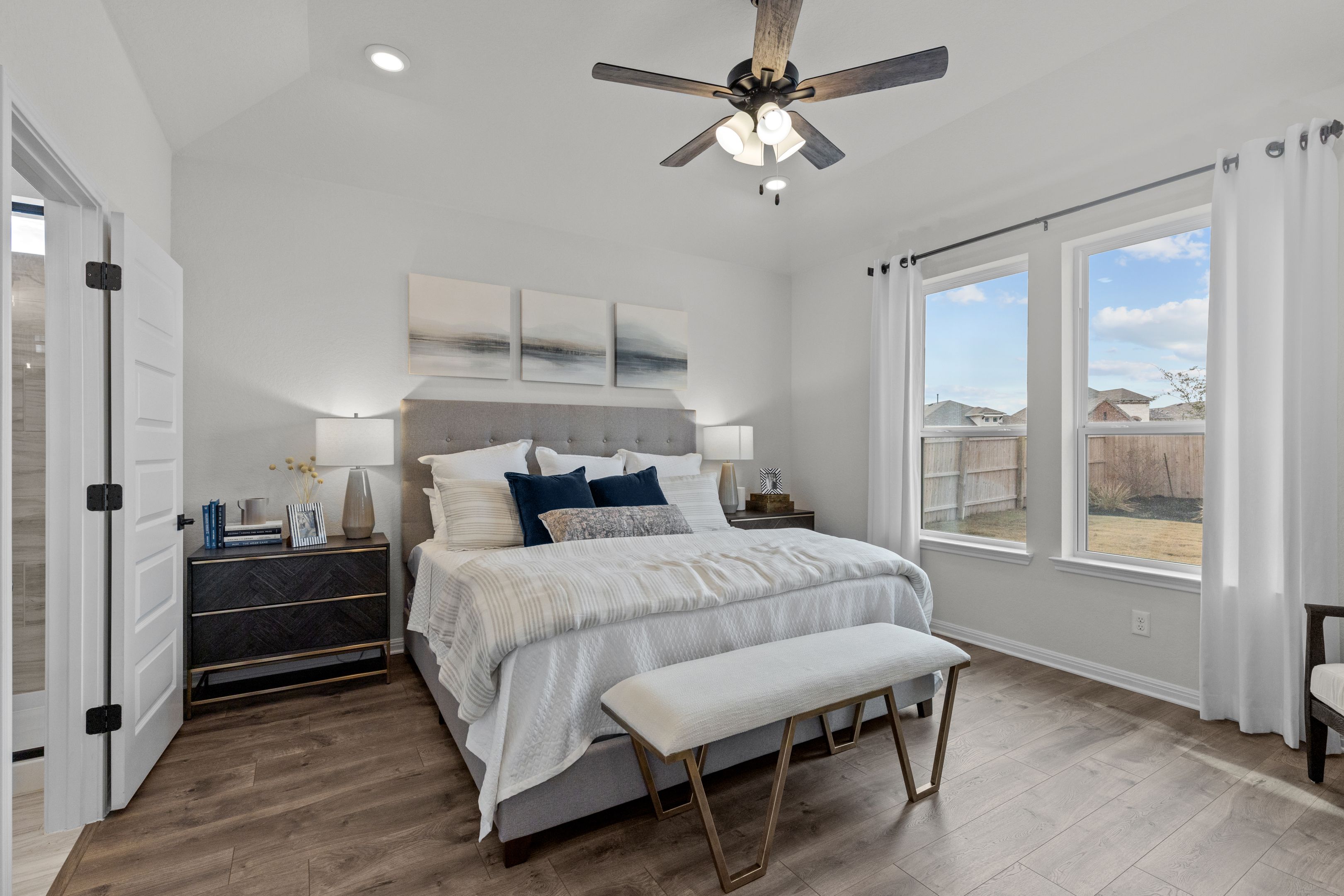 1917 La Grande Jatte - MODEL (Rainier)