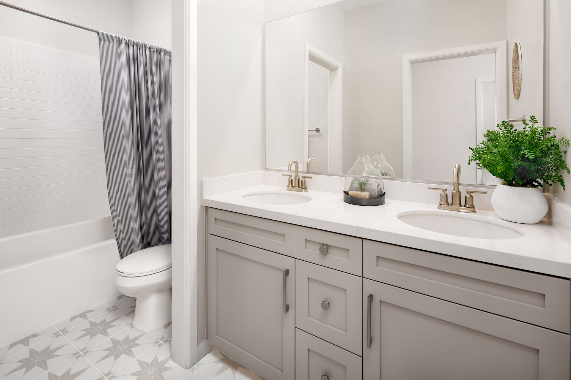 Redwood Bathroom