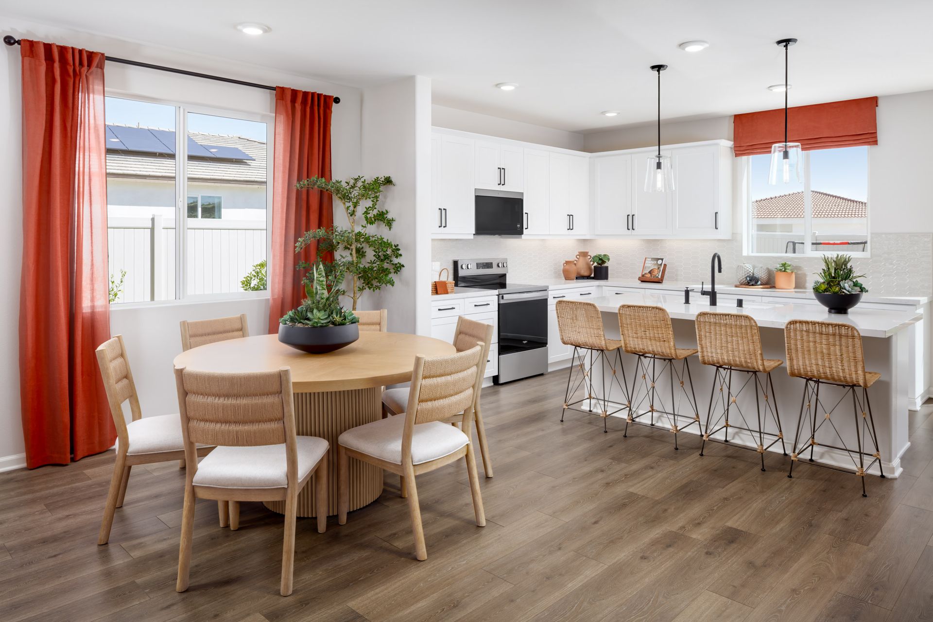 Devon Dining Area